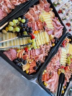 Weinprobe mit Büffet